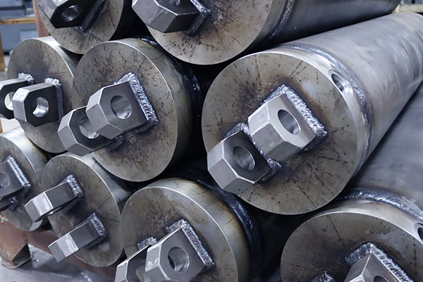 hydraulic cylinders
